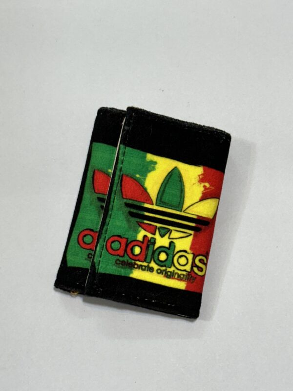 2024_11_26_16_45_IMG_4064 کیف پول جیبی طرح آدیداس - تصویر 1