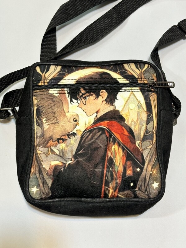2024_11_26_16_10_IMG_3938-scaled-e1733845611414.jpg کیف دوشی طرح هری پاتر - تصویر 1