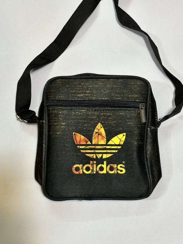 2024_11_26_16_31_IMG_4008-scaled-e1733844643488.jpg کیف دوشی طرح آدیداس ورزشی - تصویر 1