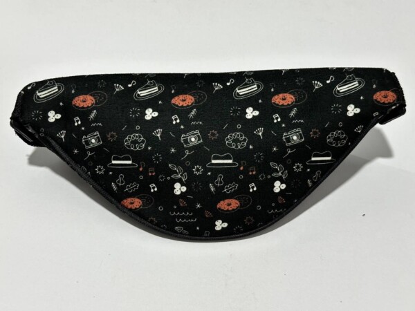 photo_2025-01-08_12-06-14.jpg کیف کمری طرح خرس تک زیپ - تصویر 2