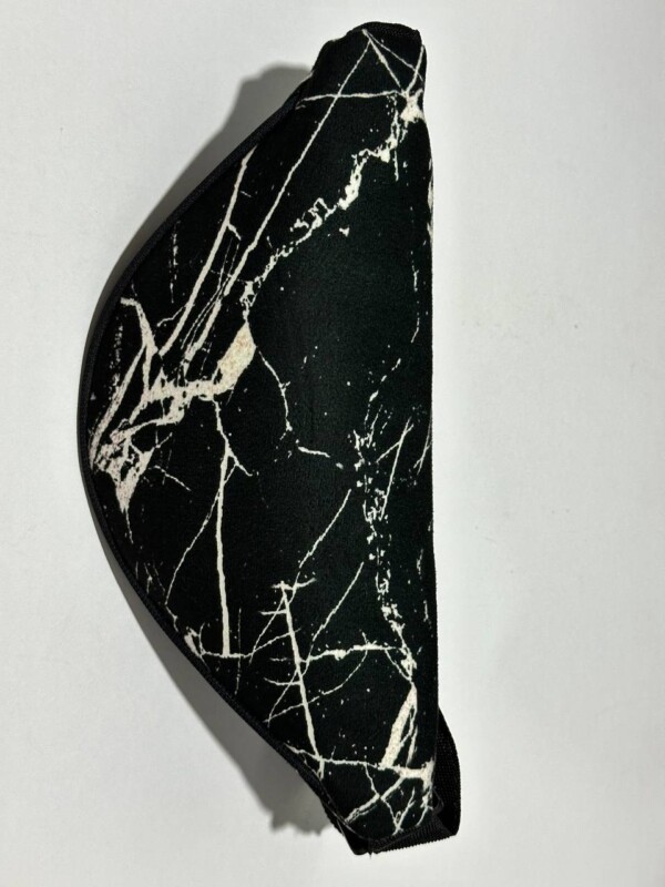 photo_2025-01-08_12-09-42.jpg کیف کمری طرح بی تی اس تک زیپ - تصویر 2